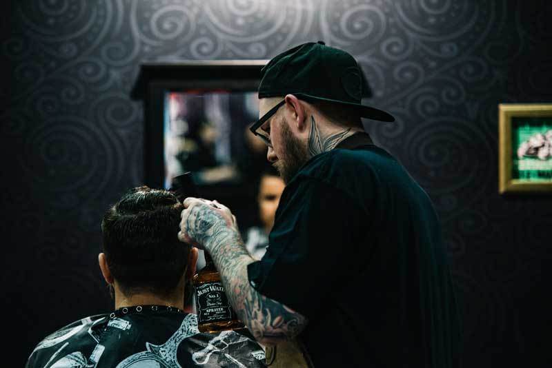 Die eine oder andere Aubameyang Frisur - die Trends die er setzt.